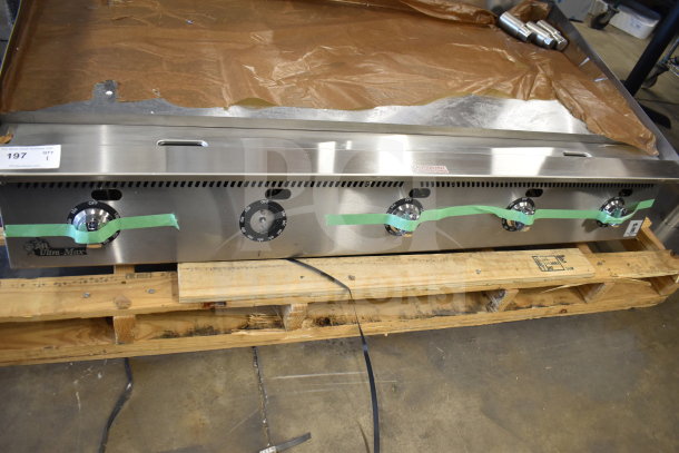 BRAND NEW Star Ultra Max 860TA-LP 60" Liquid Propane Griddle, 150,000 BTU, scratch and dent condition, thermostatic controls.