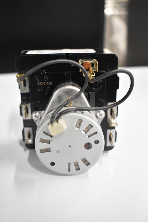 Manitowoc Ice 000015390 Service Asm Fan Motor, 115V, new condition, visible wiring and connectors.