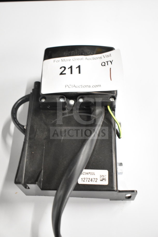 Brand new C5KP00L 1272472 unit, labeled as "Scratch and Dent." Black casing with wiring, auction tag visible.