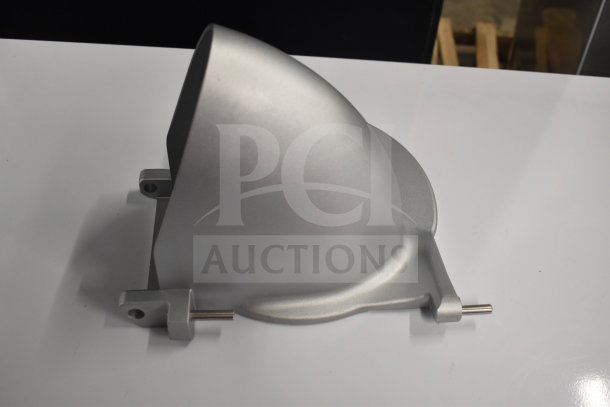 Brand new Avantco 177MX20DOOR front cover with feed chute; fits MX20 slicer and shredder. Minor scratches, dented.