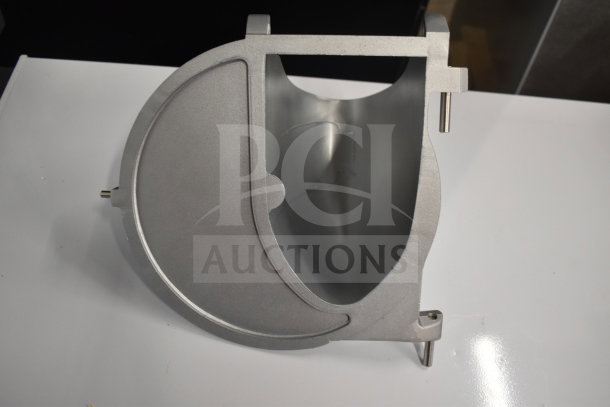 Brand new Avantco 177MX20DOOR front cover with feed chute for MX20 slicer/shredder. Scratch and dent condition.