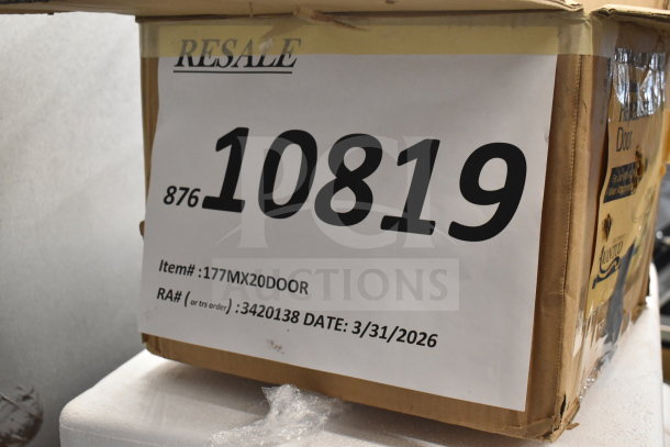 BRAND NEW Avantco 177MX20DOOR front cover with feed chute for MX20 slicer. Scratch and dent condition. Item# 177MX20DOOR.