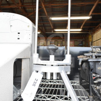 Vevor Countertop Vegetable Wedge Cutter with stainless steel frame, lever handle, and wedge blades. Appears in used condition.