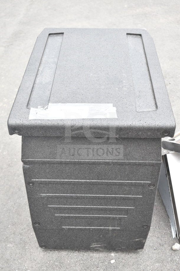 BRAND NEW Cambro black top-loading EPP insulated food pan carrier, minor scratches, durable polyethylene, efficient insulation.