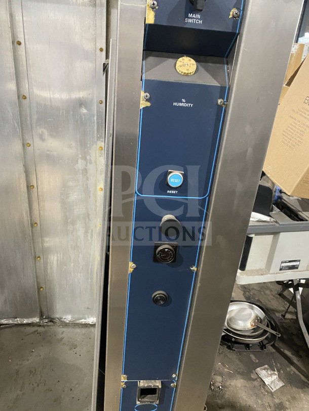 Revent commercial stainless steel single door bakery proofer cabinet with analog control panel, good condition.