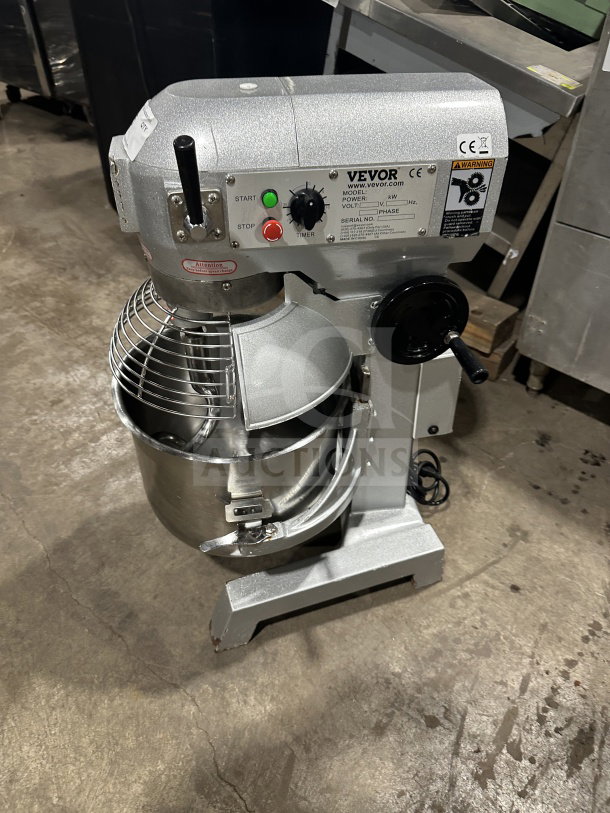 Vevor 30Qt 3-speed planetary mixer, model B30BT, in silver, comes with stainless steel bowl. Electric, 110V, 1 phase. Serial: 2308013.