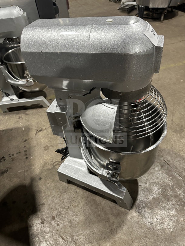Vevor 30Qt Commercial Electric Mixer, Model B30-BT, with stainless steel bowl. Features 3 speeds, 110V, 1 phase.