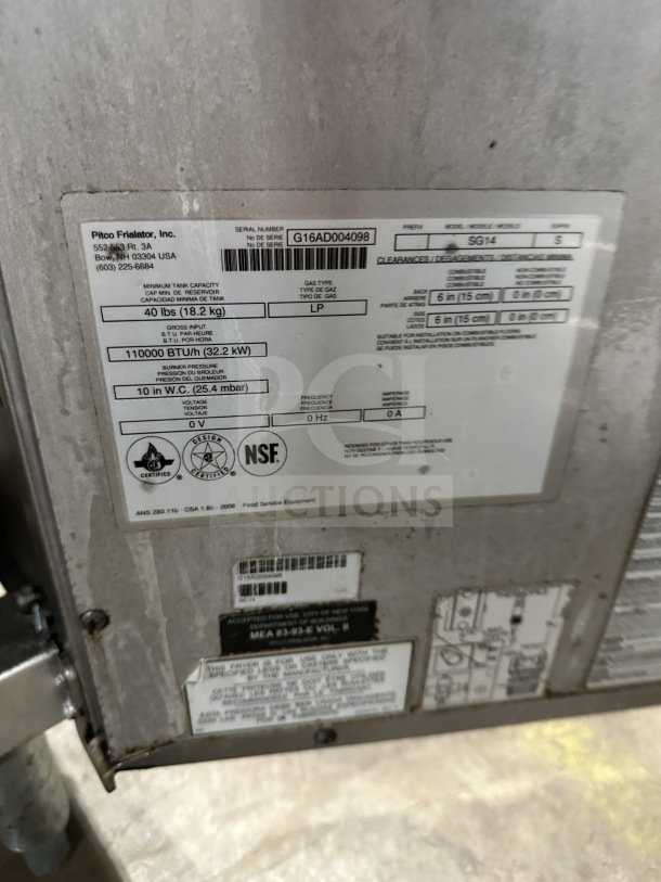 Pitco SG14 commercial stainless steel gas fryer, 40 lb. capacity, with backsplash, on legs. Serial: G16AD001098. NSF certified.
