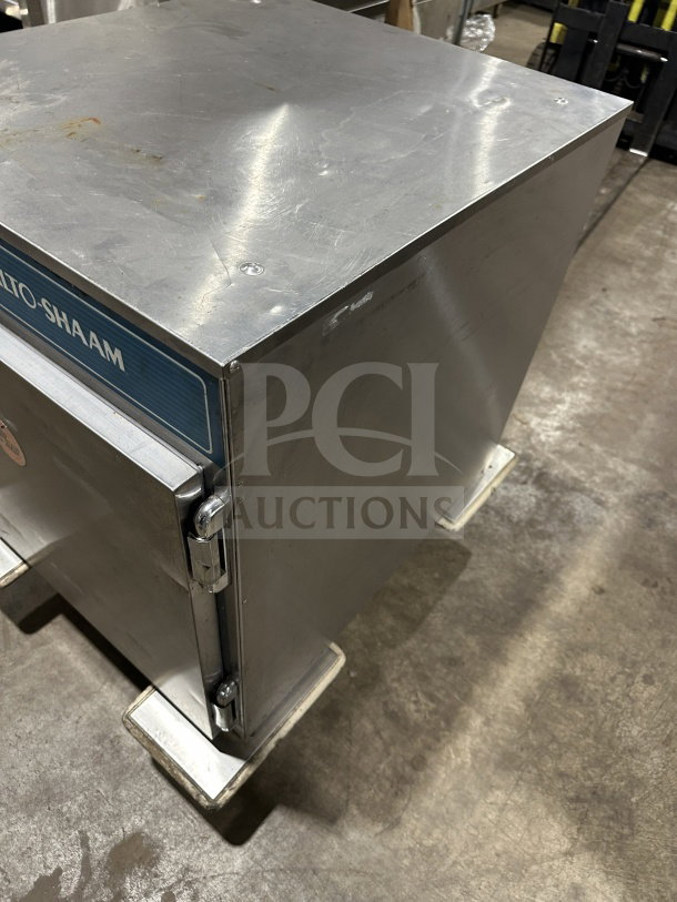 Alto-Shaam Halo Heat 750-S stainless steel heated holding cabinet in used condition, model 750S, 125V, 1 phase.
