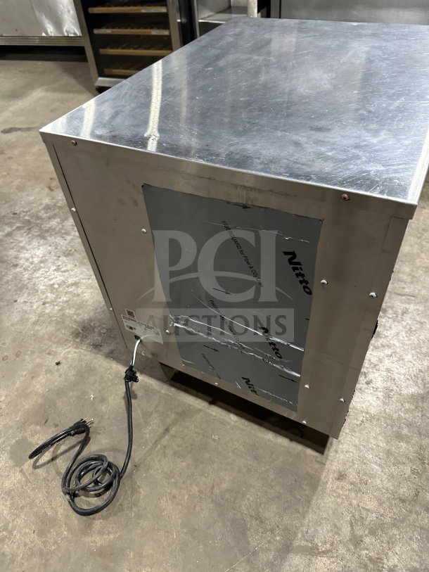 Hatco HDW2W stainless steel 2-drawer warmer, electric, 120V, on legs, commercial use. Serial: 8167612116.