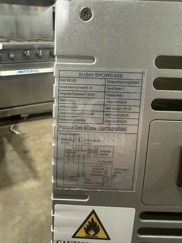 Marchia MSU140S, new 46" curved glass sushi merchandiser, stainless steel, LED lights, double sliding doors, 4-pan.