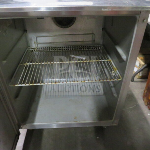 Victory UR27-SST Worktop Cooler, one door, includes rack, stainless steel, 115V, dimensions 27x29x36, good condition.