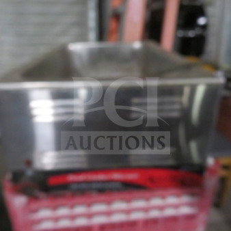 Avantco food warmer, model 177W50CRR, 120V, stainless steel body, used condition, visible branding on the front.