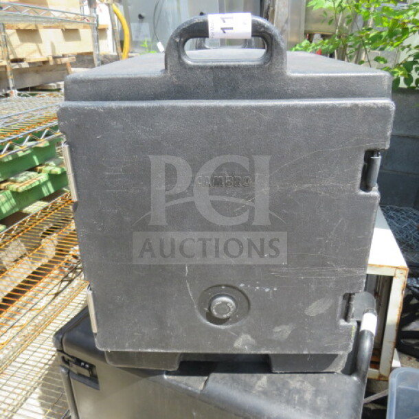 Cambro Ultra Pan Food Transport, durable black exterior, sturdy handles, used condition, Cambro logo embossed.