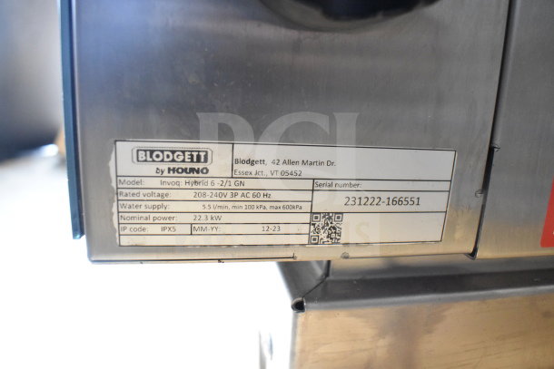 Brand new 2023 Blodgett Invoq: Hybrid 6-2/1 GN commercial electric combi oven. 208-240V, 3 phase, 22.3 kW. IP code: IPX5. Serial #231222-166551.