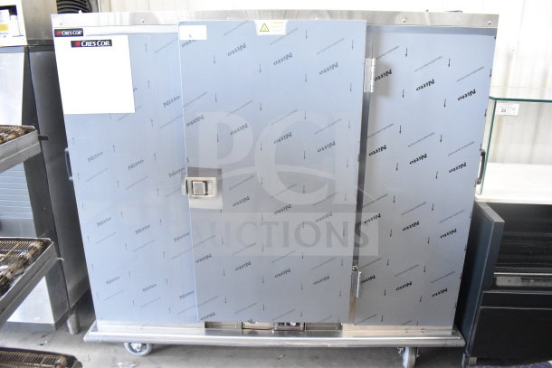 CresCor EB150XX Heated Banquet Cabinet, 1 door, new, scratch and dent, commercial casters, 120V, 1 phase.