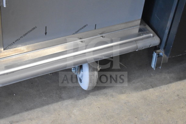 Brand new CresCor EB150XX heated banquet cabinet, 1 door, on casters. Rated 120V, 1 phase. Minor scratch and dent.