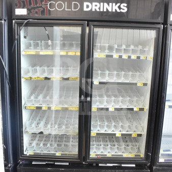2017 True GDM-49-HC 2 Door Cooler Merchandiser, tested and working, 115V, 1 Phase, clean condition, shelves included.