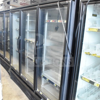 2017 True GDM-72F-HC 3-door commercial freezer, model GDM-72F-HC, tested, working, excellent condition.