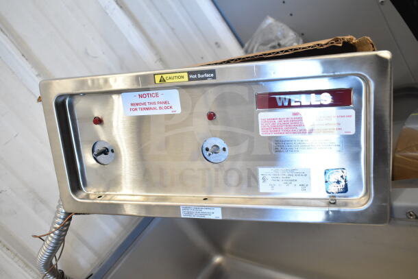BRAND NEW Wells MOD200TDM hot food well, dual compartments, thermostatic control, scratch and dent, 208/240V, 1 phase.