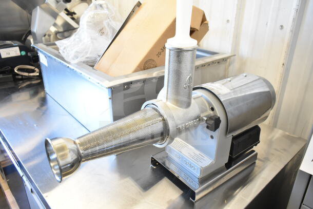 BRAND NEW Tre Spade BIG-80 Electric Tomato Mill, model F07600/CSA, 120V, 1 Phase. Features a stainless steel body.