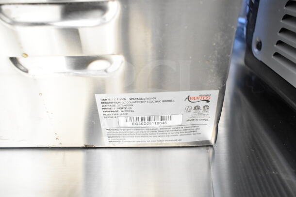 Avantco 177EG30N 30" electric griddle label, detailing 208/240V, 3375/4500W, made in China, with serial number EG30D25110048.