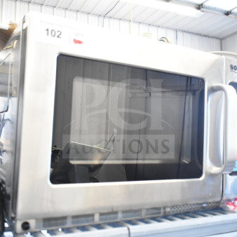 BRAND NEW SCRATCH AND DENT! 2025 Solwave 180MW2100TH Stackable Commercial Microwave with Large 1.2 cu. ft. Interior and Push Button Controls - 2,100W, 208/240 Volts, 1 Phase.