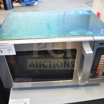 BRAND NEW SCRATCH AND DENT! 2024 Solwave 180MW1000SS Commercial Microwave with Push Button Controls - 120 Volts, 1 Phase.