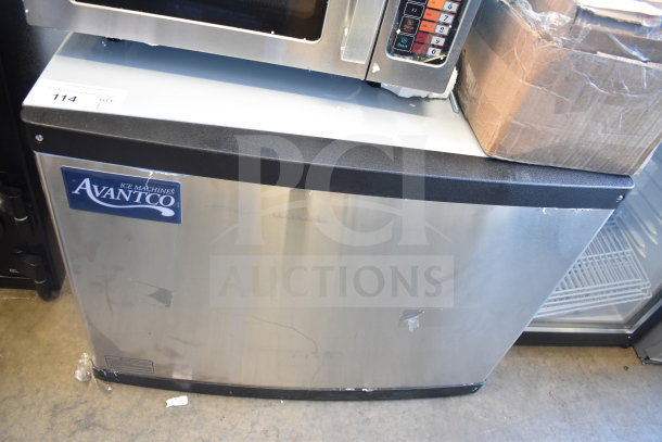 BRAND NEW Avantco 194MCH430A Half Cube Ice Machine, 400 lb. capacity, 115V, 1 Phase. Visible scratches and dents.