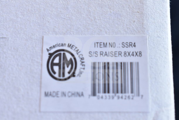 Label for American Metalcraft SSR4 stainless steel riser, showing item number, dimensions 8"x8"x4", and barcode.