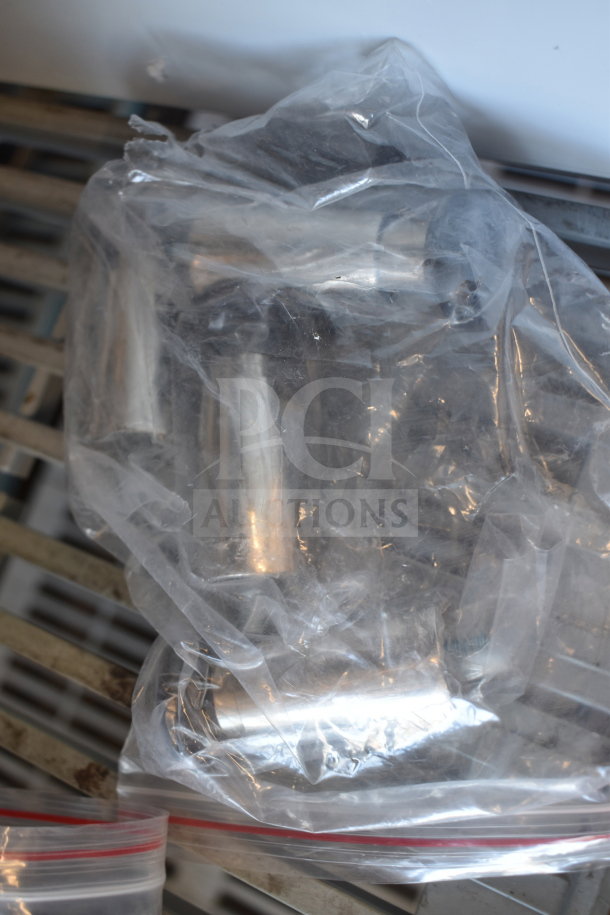 Brand new Globe Chefmate PF10E 10 lb. electric countertop fryer in original packaging, 120 volts, minor scratches.