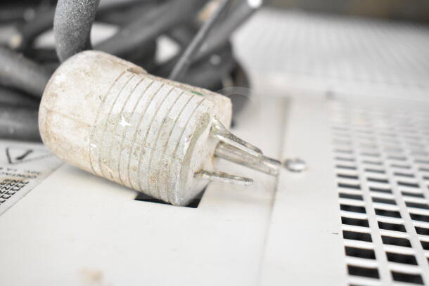 Thermo 8621 Chest Freezer power plug, Enviro-Scan unit. Used condition, visible dirt and wear on plug.