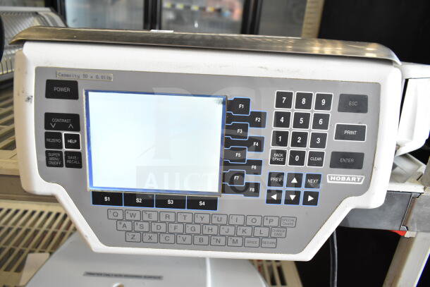 Hobart Quantum-P-1T commercial scale with digital display and keypad. No power cord. Tested and working. 120V, 1 Phase.