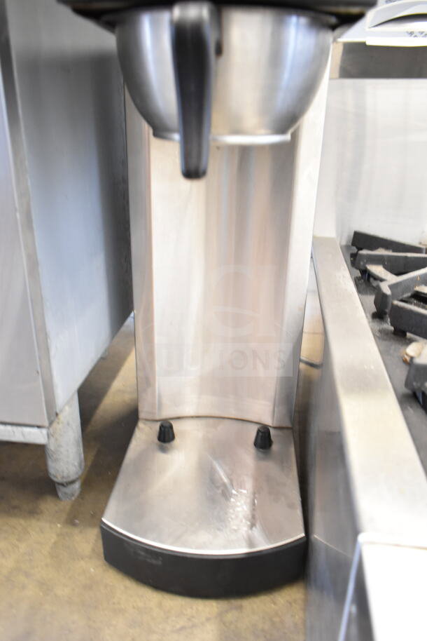 Avantco C15 Commercial Coffee Machine, stainless steel, countertop model, 120V, 1 Phase, excellent condition.