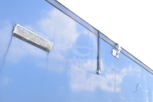 2020 Southern Dimensions 8.5x28 cold beverage/food trailer, exterior light fixture, blue finish, VIN 4S9S1EK20LW364346.
