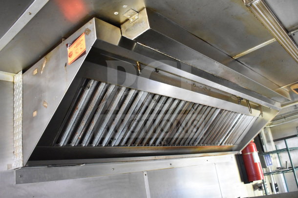 2020 Diamond Cargo food trailer with grease hood, fryer, and refrigeration; VIN 53NBE2427L1083687 visible.