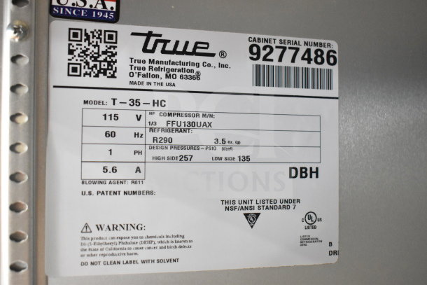 2018 True T-35-HC Commercial 2-Door Cooler label, model T-35-HC, 115V, 1 phase, refrigerant R290, serial 9277486.