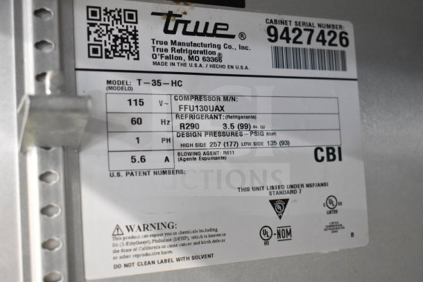 2018 True T-35-HC 2 Door Cooler label, 115V, R290 refrigerant, serial 9427426, NSF/ANSI listed.