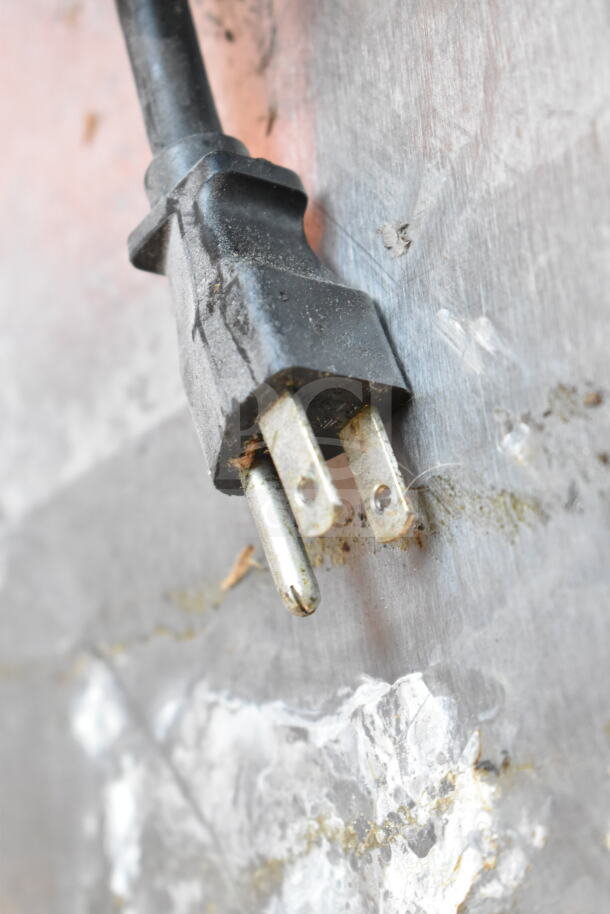Close-up of a power plug for a Vulcan 1ERD50 commercial electric deep fat fryer, 480 volts, 3 phase.