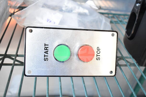 Switch Kit for H-600/L-800 with green "Start" and red "Stop" buttons on silver panel, in excellent condition.