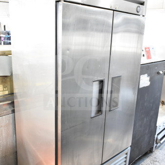 2017 True T-35-HC commercial 2-door reach-in cooler, stainless steel, 115 volts, 1 phase, True logo, good condition.