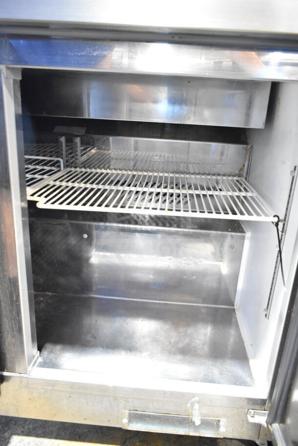 Entree S48-SI-HC sandwich salad prep table, stainless steel interior, adjustable shelving, 115V, 1 phase, commercial use.