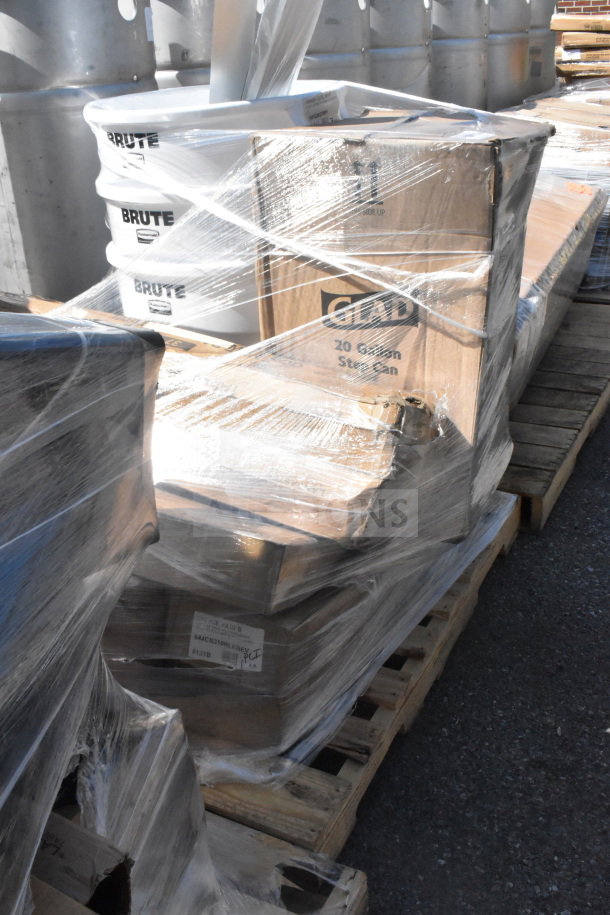 13 new scratch and dent items wrapped, including Brute containers and Glad 20-gallon can box on a pallet.