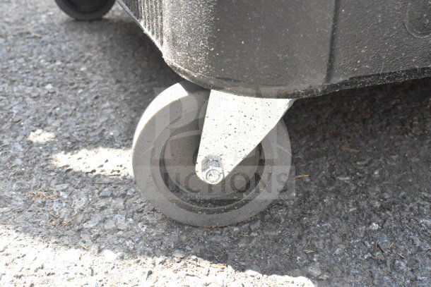 CaterGator black dolly wheel, part of insulated food pan carrier set, scratch and dent, 300 lb. capacity, new condition.