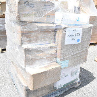 Pallet with 21 scratch and dent items, includes cold cups, containers, pan liners. Wrapped in plastic, marked PCI JUN26-173.