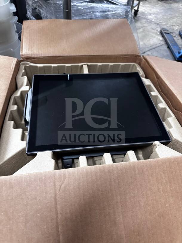 Pristine POSitouch XP-3685-HT 15" touchscreen POS terminal in box, 8GB RAM, Windows 10 IoT, with card reader and adapter.