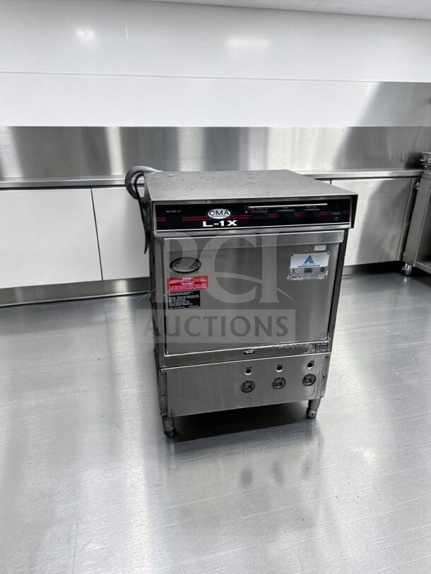 CMA Dishmachines L-1X, 24” undercounter dishwasher in remarkable condition, low-temp chemical sanitizing, fully tested.