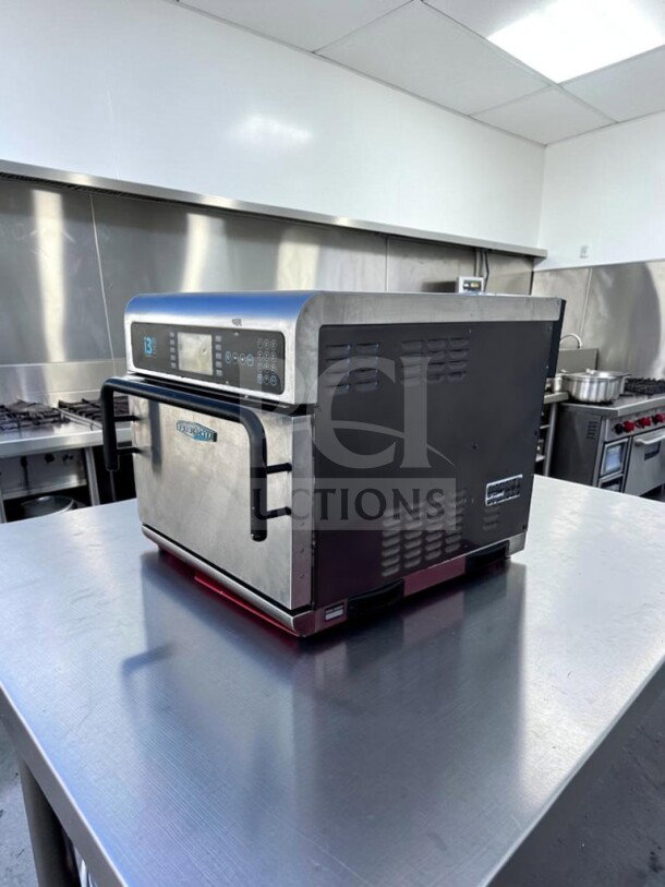 TurboChef i3 electric countertop rapid cook oven, ventless, one-touch controls, fully tested, excellent condition.