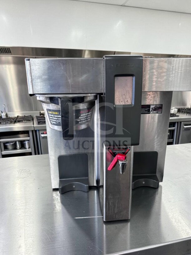 FETCO CBS-2132XTS double automatic coffee brewer, stainless steel, model E213251, optimal condition, 240V, fully tested.