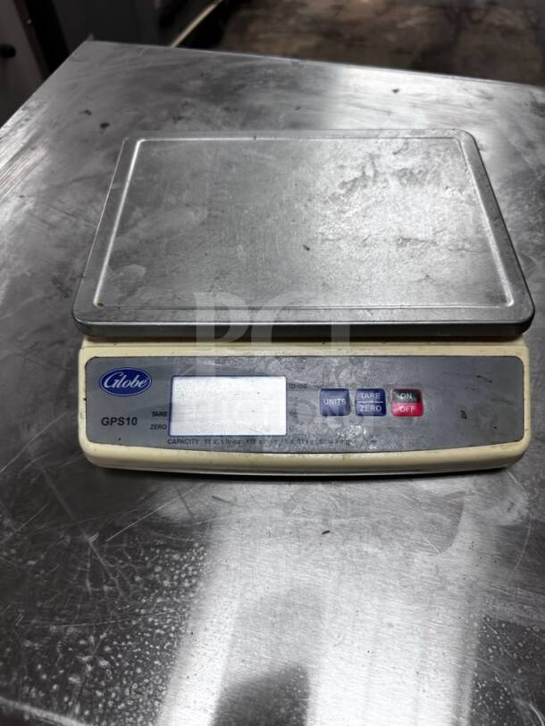 Globe GPS10 digital portion control scale, 10 lb capacity, stainless steel platform, NSF certified, fully operational.